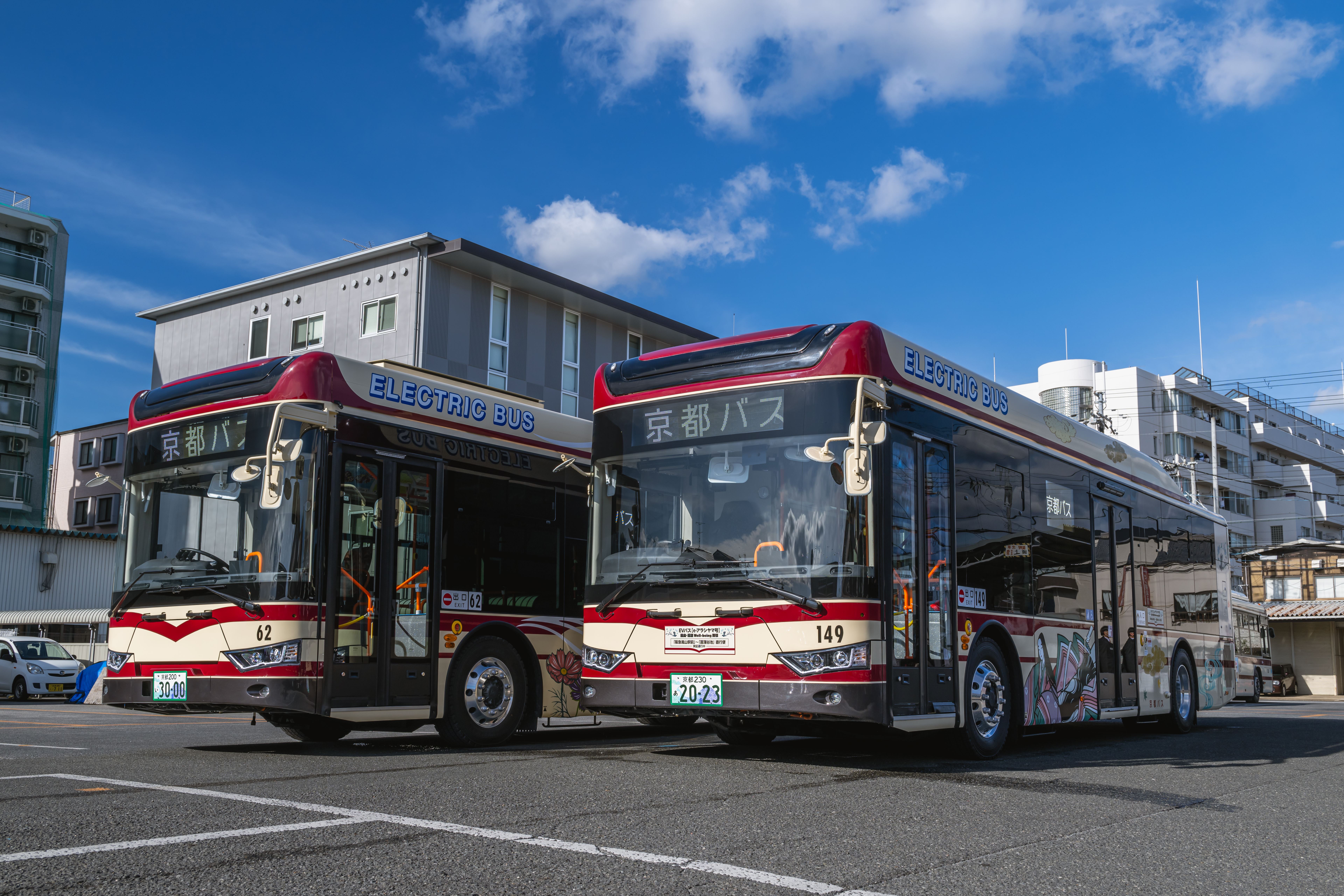 京都バス株式会社にEVバス2台を納車しました。 | アルファバスジャパン